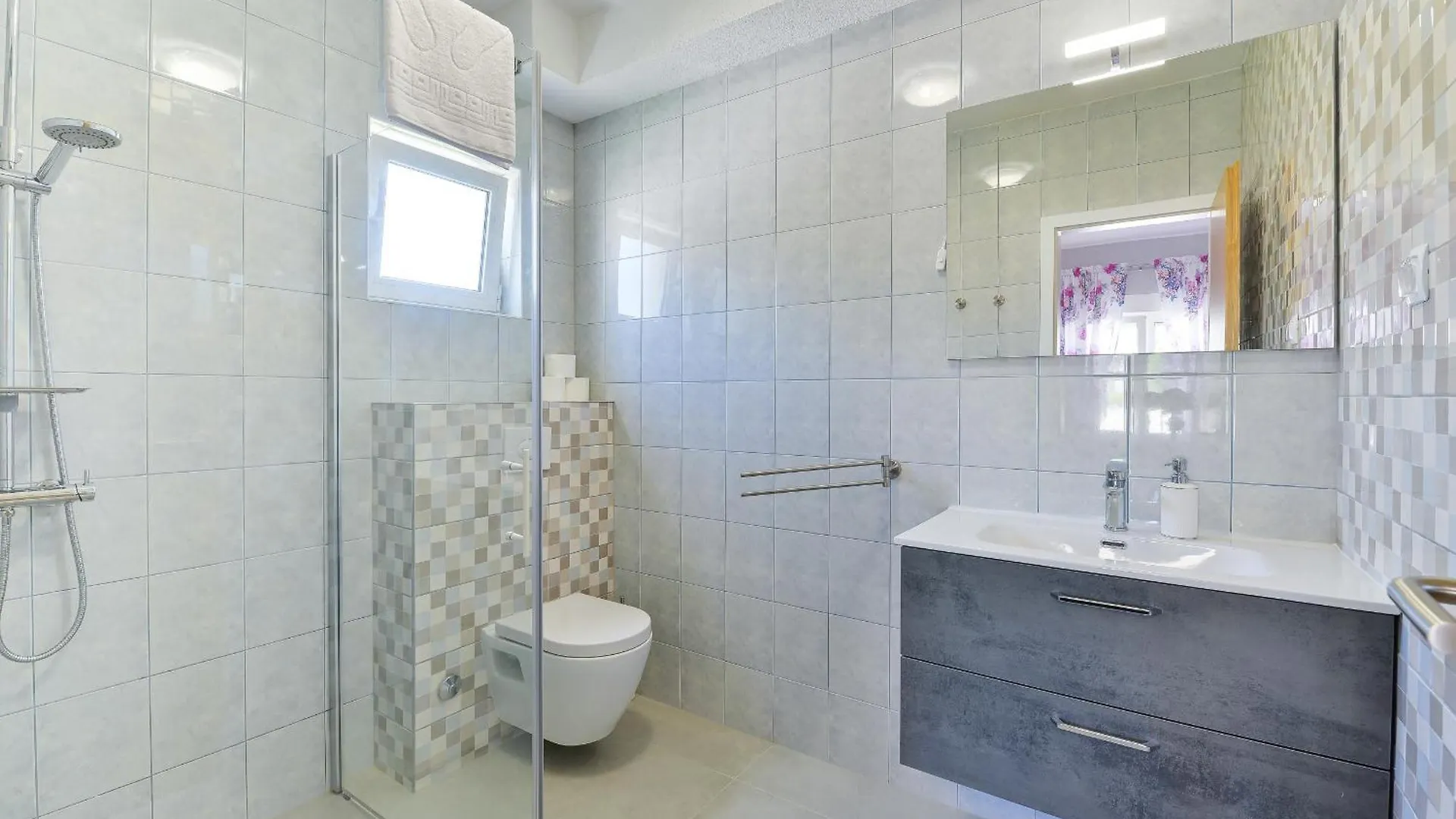 Villa Sara 4* Benkovac