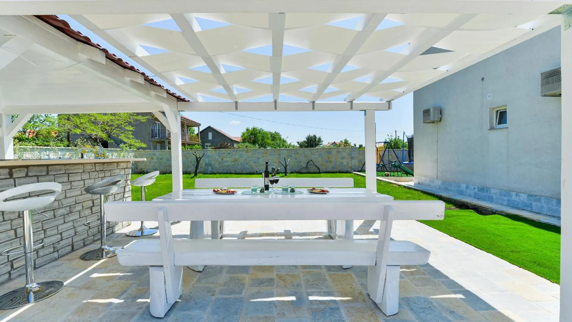 Villa Sara 4* Benkovac Croatia